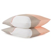 Набор из двух наволочек из сатина  бежевого цвета с авторским принтом из коллекции freak fruit, 70х7