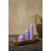 Свеча декоративная цвета лаванды из коллекции Edge, 10,5см - фото 408087