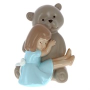 Фигурка декоративная "Девочка с мишкой", L17 W16,5 H19 см